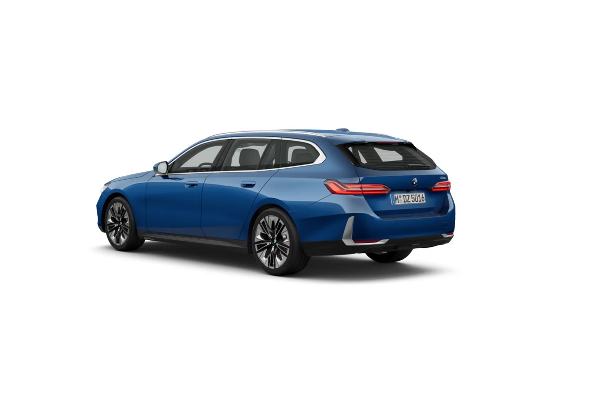 BMW Serie 5 G61 2024 Touring