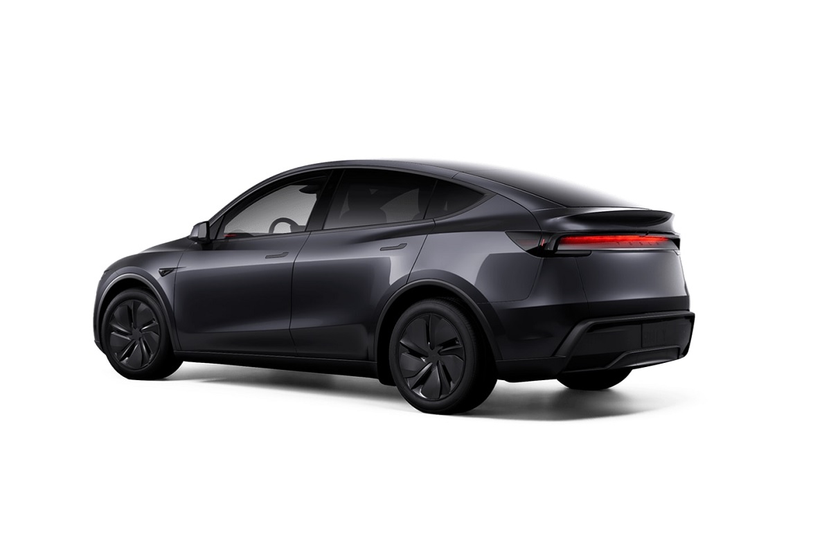 Tesla Model Y 2025